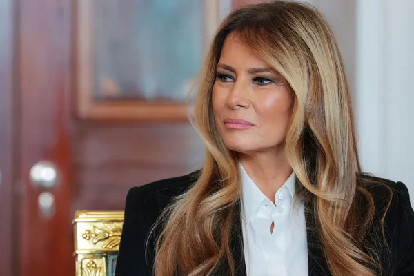 Melania Trump shuts down Maxwell question at White House event