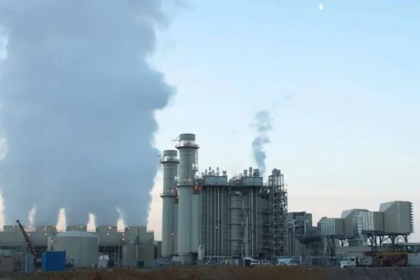Energy prices today: Brent and Crude jump over 2 percent as Gas market stays under pressure