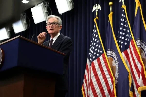 Powell warns oil shock will lift inflation as Fed rejects fixed path on rates