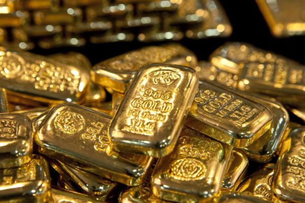 Gold price falls into bear market as ETF outflows and rising oil pressure prices