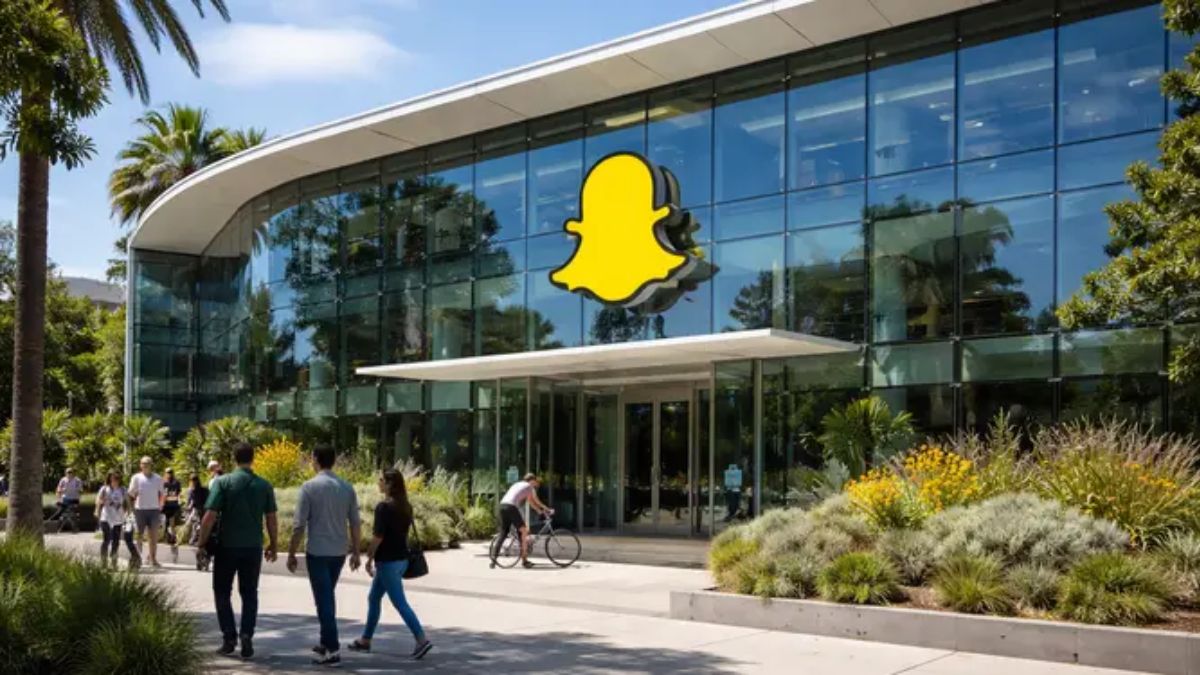 Snap stock crashes to record low as weak growth and competition hit investor confidence