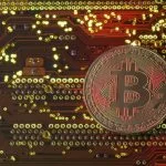 Bitcoin rises 1.1% to $67,978.0 as war cooling hopes spark crypto rebound