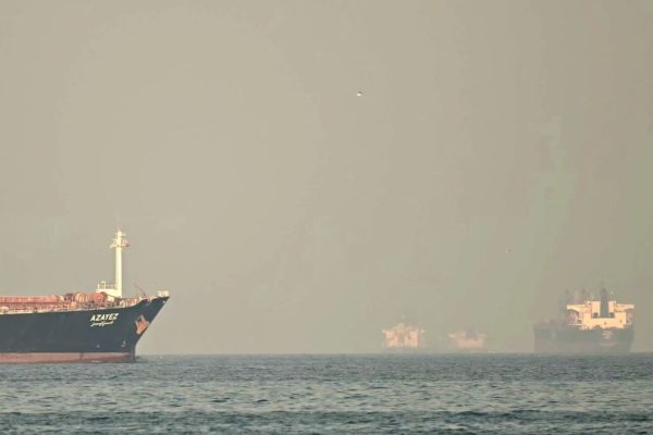 Qatar LNG tankers abort Hormuz transit as Iran holds maritime control