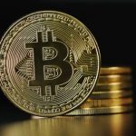 Crypto market falls today as Bitcoin slips below key level and altcoins see sharp cuts