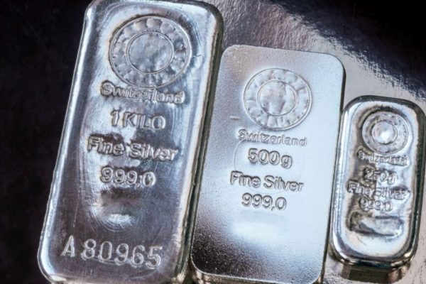 Metal price today, April 16: Silver jumps 143.13% YoY while Lithium surges 41.35% YTD and Gold gains 11.43%