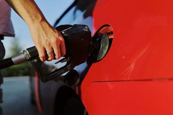 Energy price today, April 21: Gasoline surges 83.06% YTD while Crude oil holds 87.42