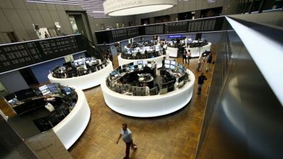 European stocks fall 0.8% as oil surge and Iran crisis shake markets while UBS profit jumps 80%
