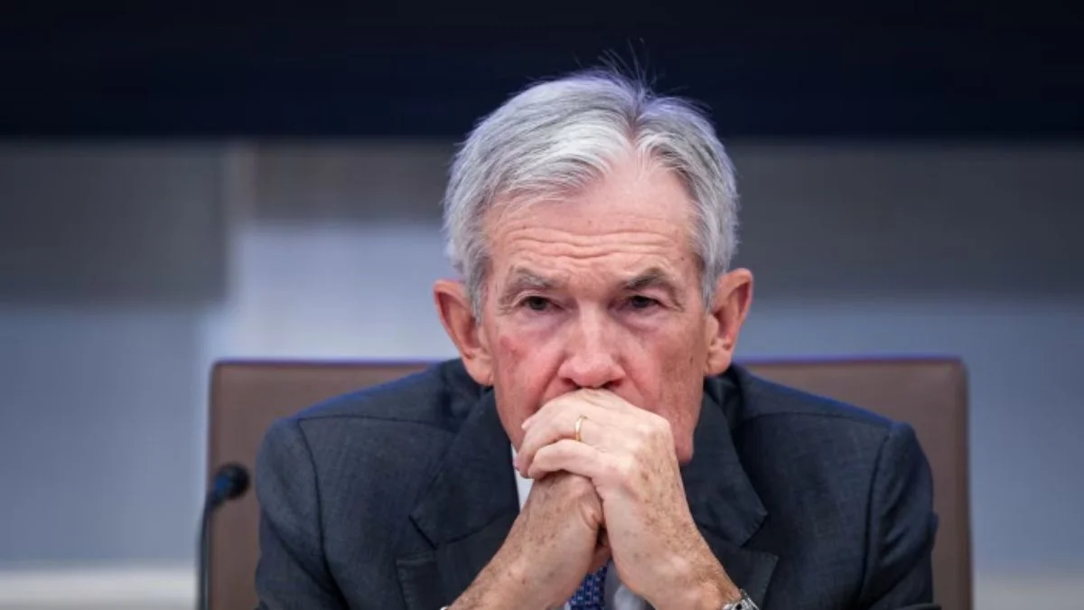 Federal Reserve Chair Jerome Powell has said inflation is still elevated and energy prices are a key reason behind it. He also made it clear that the current interest rate policy is appropriate for now. Markets are listening closely because his comments give clues about what the Fed may do next. Powell inflation warning as energy prices keep pressure on US economy Powell said inflation remains above the Fed’s comfort level. One of the main drivers is rising energy prices. When oil and gas prices go up, it affects transport costs, food prices, and overall living expenses. He explained that the current policy stance is working in the right direction. This means interest rates are high enough to slow inflation without damaging the economy too much at this stage. In simple terms, the Fed is choosing patience. They are not rushing to cut rates because inflation is still not fully under control. Middle East tensions add uncertainty to inflation and oil price outlook Powell also pointed to rising uncertainty from developments in the Middle East. This is important because the region plays a major role in global oil supply. When tensions increase, oil prices usually rise. That directly adds pressure on inflation worldwide. This makes it harder for central banks to plan interest rate cuts. He said risks are present on both sides of the Fed’s mandate. This means inflation could stay high, but economic growth could also slow down if rates stay elevated for too long. So the Fed is now balancing two risks at the same time. Neither inflation nor growth can be ignored. US consumer spending remains strong despite high interest rates Powell noted that consumer spending is still resilient. This means people are continuing to spend money even with higher borrowing costs and inflation pressures. Strong spending usually supports economic growth. But it can also keep inflation from falling quickly because demand remains high. This is why the Fed is not in a hurry to change interest rates. They want to see clear evidence that inflation is cooling before taking the next step. Overall, Powell’s message is cautious. Inflation is still a problem. Energy prices are adding pressure. And global tensions are increasing uncertainty. The Fed is staying patient and waiting for clearer economic signals before making any move on rates.