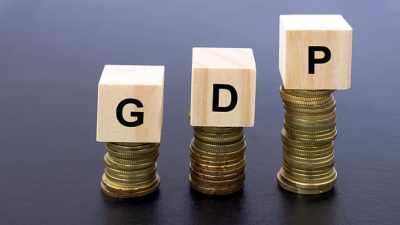 US GDP grows 2% while jobless claims fall to 189K as economy shows stronger than expected resilience