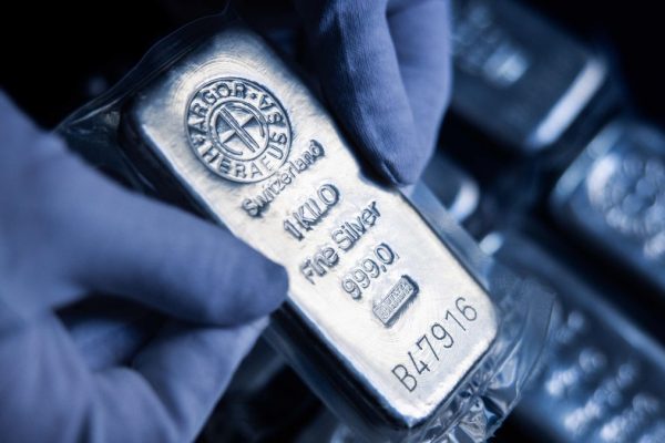 Metal prices today, April 30: Silver jumps 3.40% platinum gains 3.35% while lithium explodes