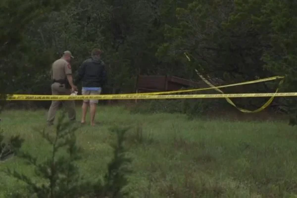 Texas plane crash kills 5 pickleball players travelling to tournament near Austin