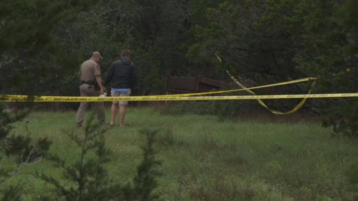 Texas plane crash kills 5 pickleball players travelling to tournament near Austin