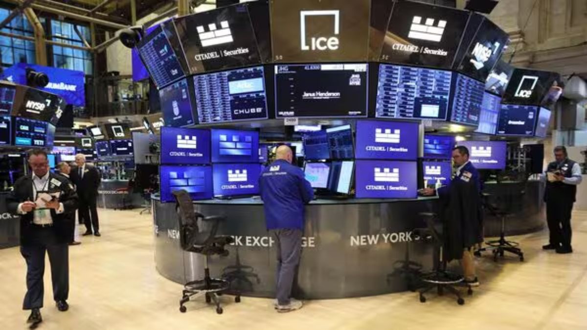 US market price today, May 4: Nasdaq gains 0.11% while Dow Jones falls 0.43%