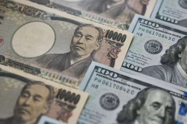 Japan forex warning signals strict action on currency speculation