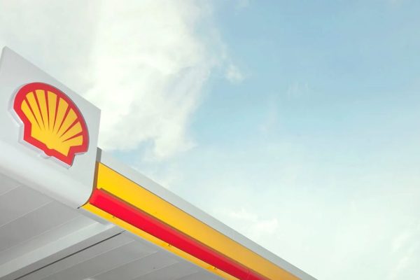 Shell signals fresh share buybacks while warning of Q2 Integrated Gas earnings pressure