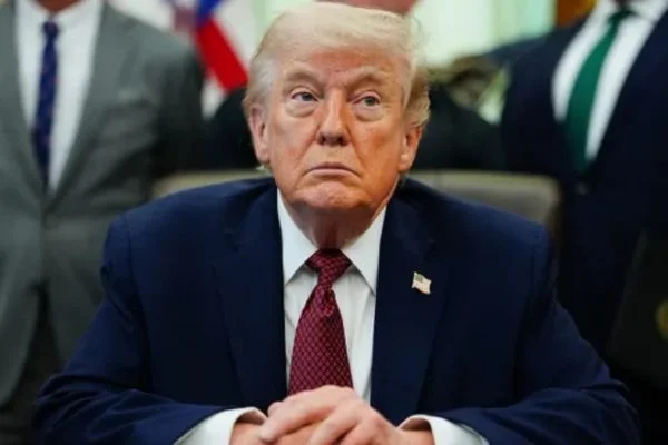 Trump says US-Iran ceasefire is ‘on life support’ as political remarks spark fresh controversy