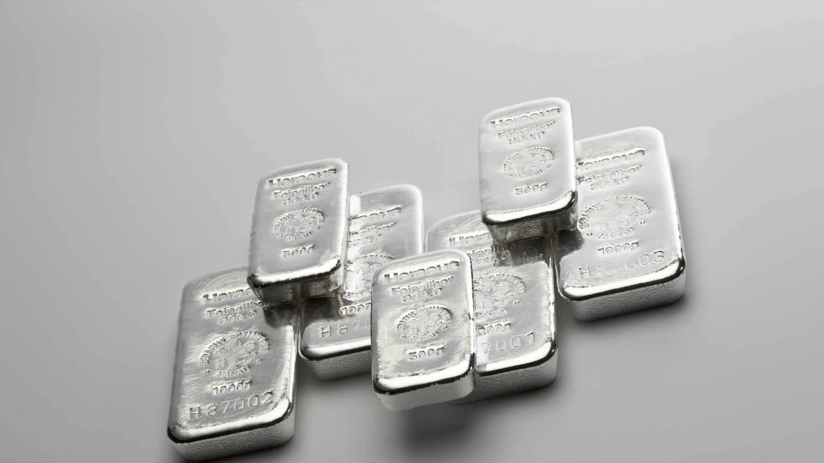 Spot silver crashes over 8% to $76.30 per ounce