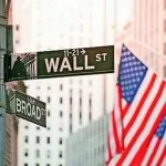 US market today, May 18: Dow Jones climbs 140 points as S&P 500 hits 7422