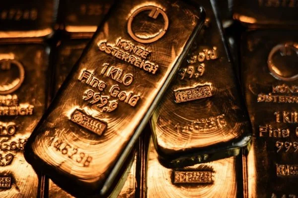 Metal prices today, May 19: Silver skyrockets 124% YoY as lithium surges 194%, gold holds above $4,400