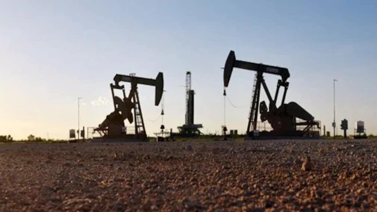 Crude oil production falls even as prices remain high
