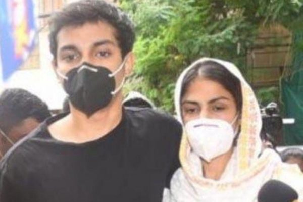 Rhea and Showik Chakraborty