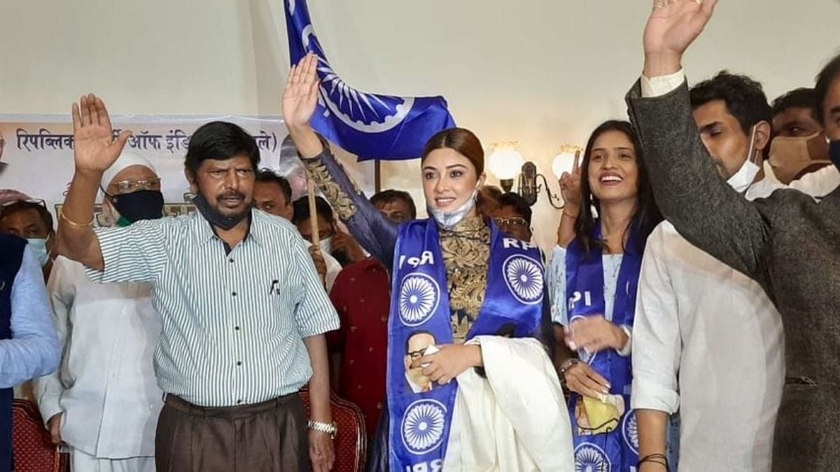 Ramdas Athawale and Payal Ghosh