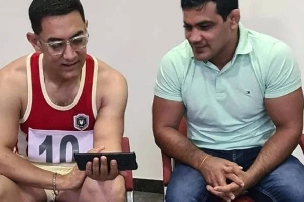 Aamir Khan and Sushil Kumar