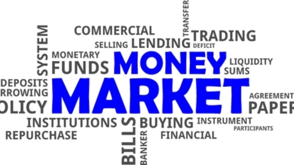 FPI pull over ₹6,400 crore