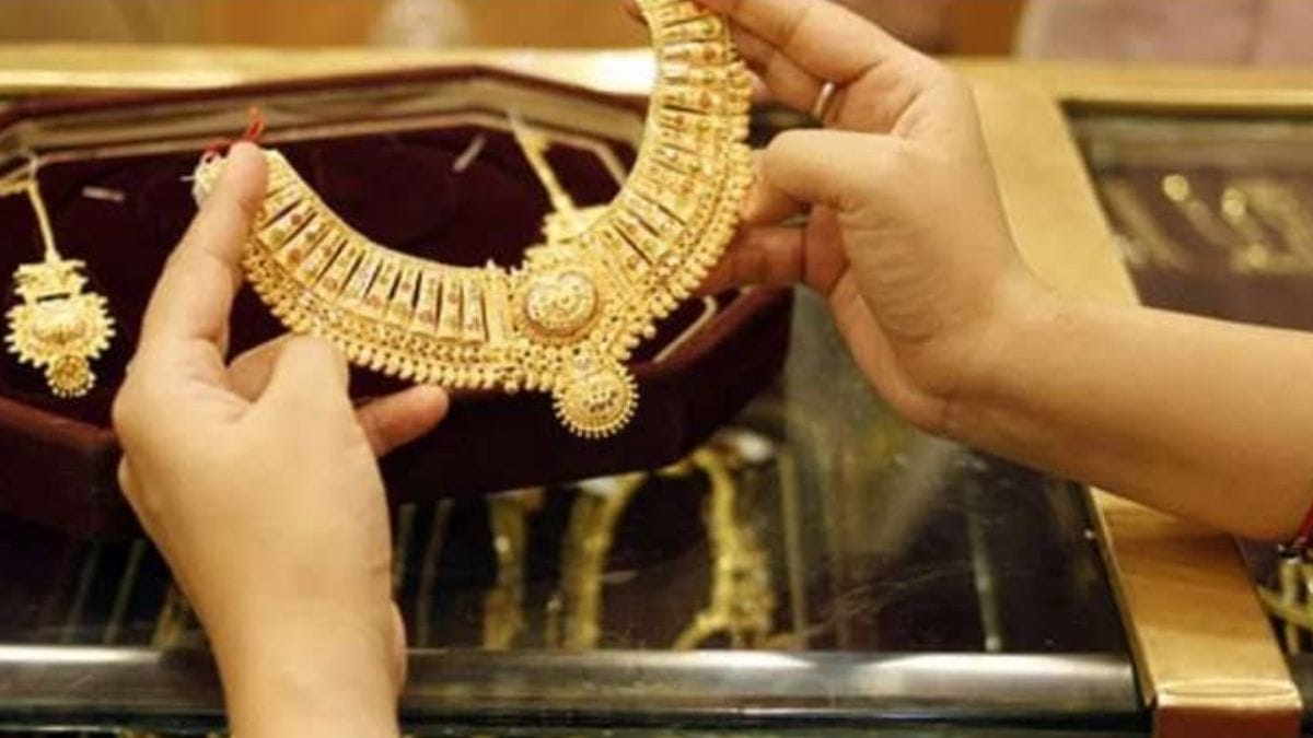 Gold prices dip sharply for second time in three days, Check out