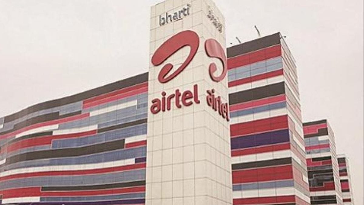 Bharti Airtel shares down by 2% at Rs 599 on BSE
