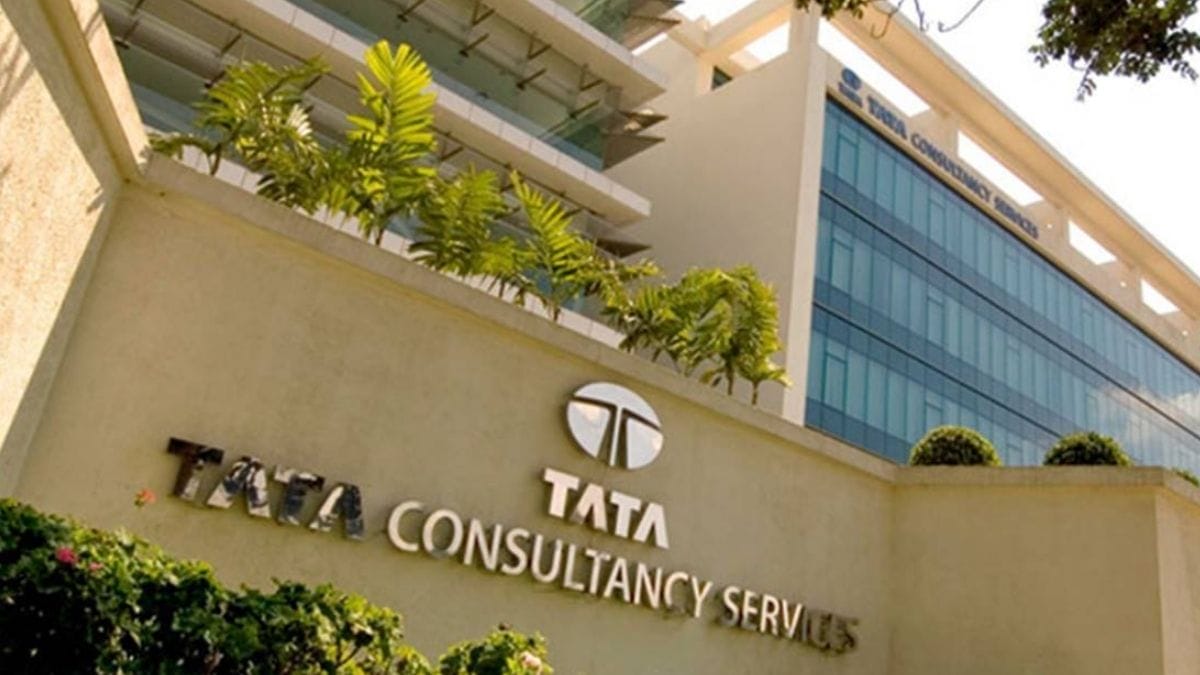 Major technology stocks including Tech Mahindra, TCS hit 52-week high