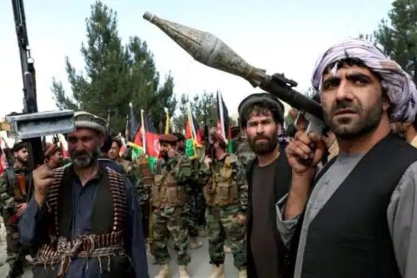 Afghanistan: Taliban declares 'war is over' after taking control of presidential palace