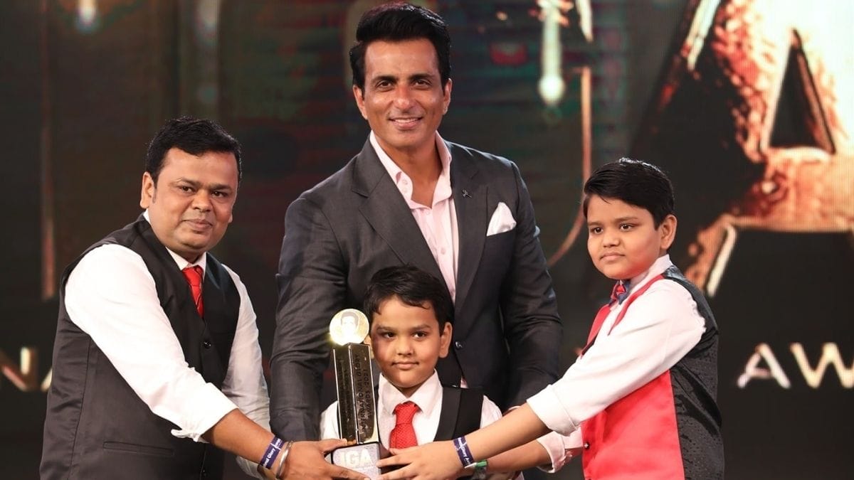 Darbhanga's Ashutosh Dwivedi wins International Glory Awards 2021