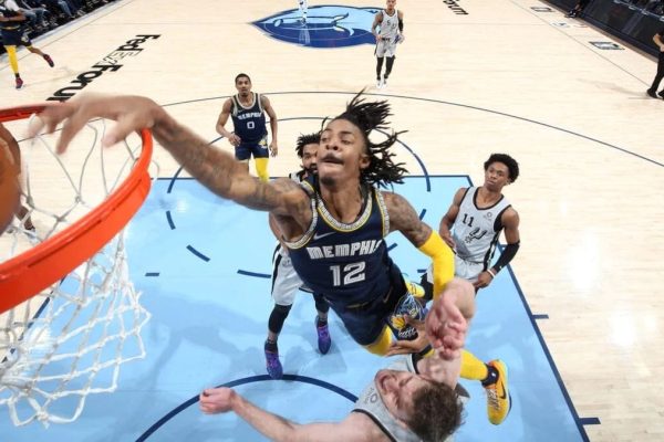 Ja Morant scores 52 to lead the Grizzlies to victory against the Spurs