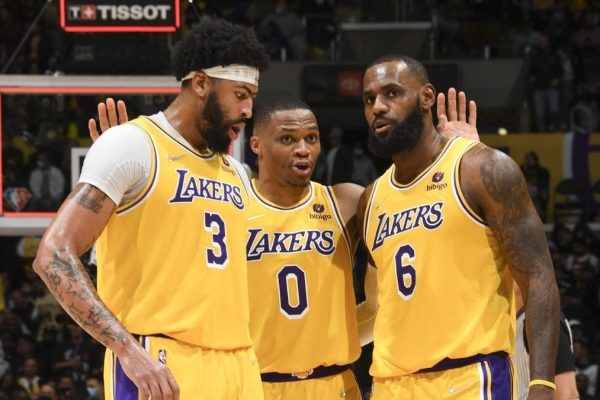 Why Lakers fans should not lose hope yet!