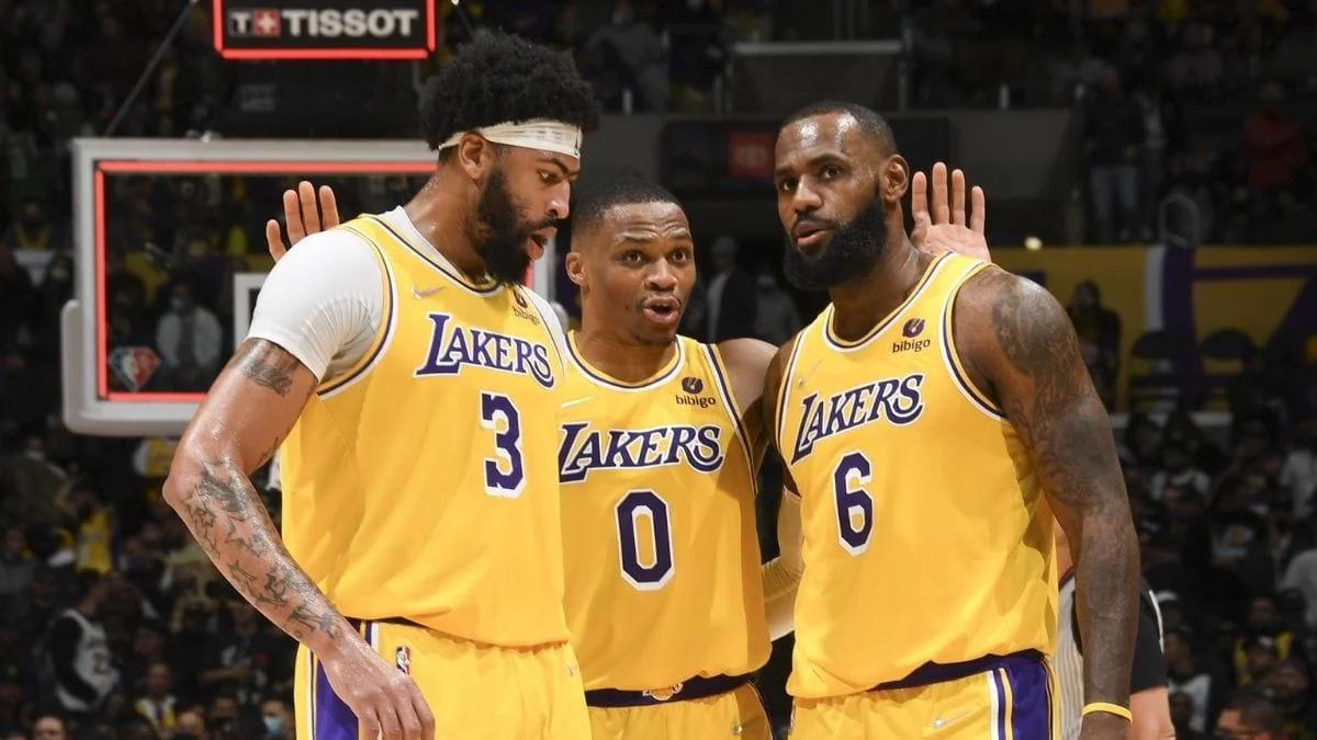 Why Lakers fans should not lose hope yet!