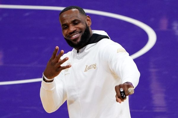 LeBron James-the most pressured prospect in NBA history