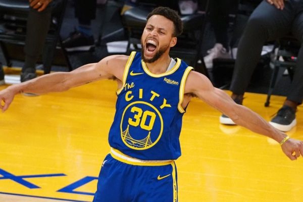 Steph Curry celebrates his birthday with 47 against the Washington Wizards