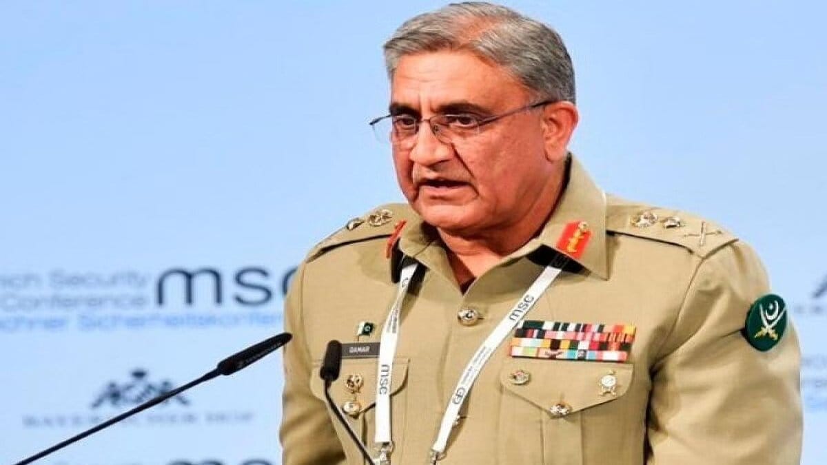 Pakistan finally calls Russian invasion