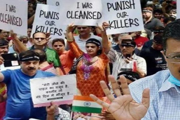 Era of 1990 back in Kashmir, Kejriwal slams Centre over targeted killings