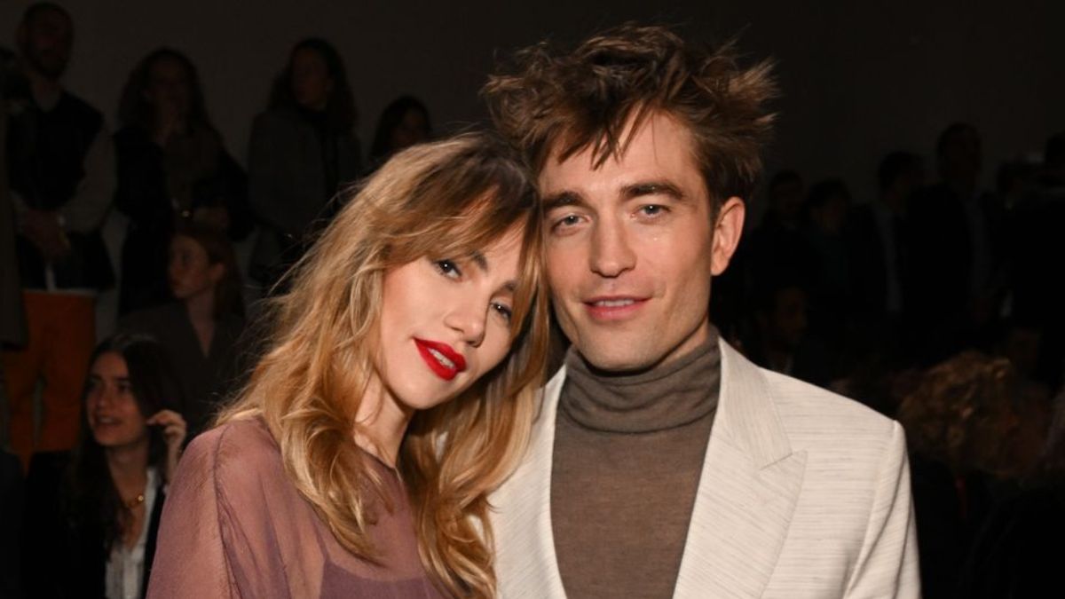 Robert Pattinson and Suki Waterhouse