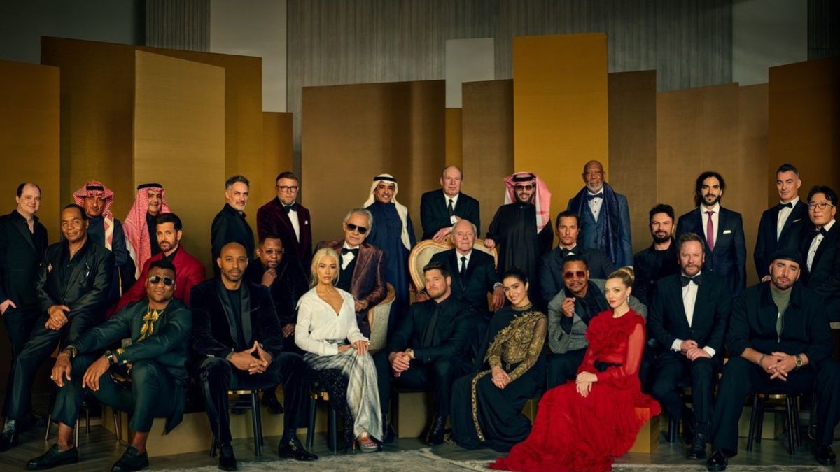 Shraddha Kapoor and Hrithik Roshan