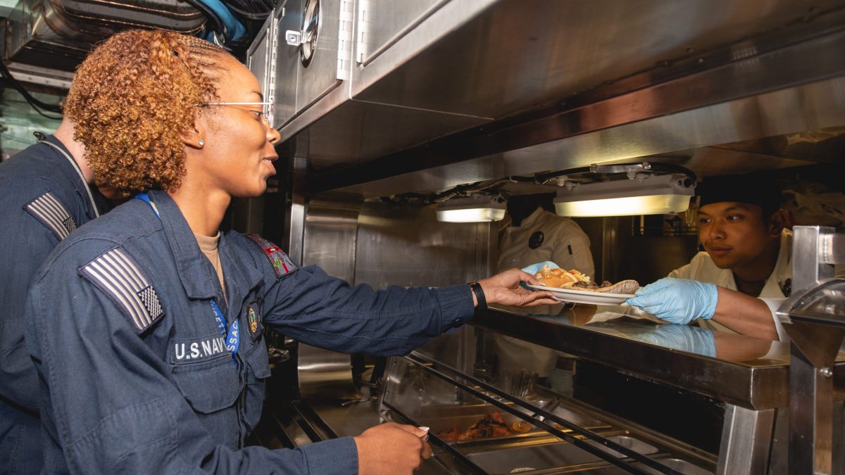 HII Celebrates First Meal Aboard Virginia-Class Submarine Massachusetts (SSN 798)