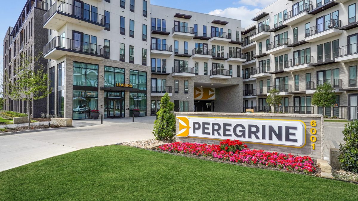 Toll Brothers Apartment Living® and Carlyle Announce the Grand Opening of Peregrine, a Luxury Multifamily Apartment Community in Irving, Texas