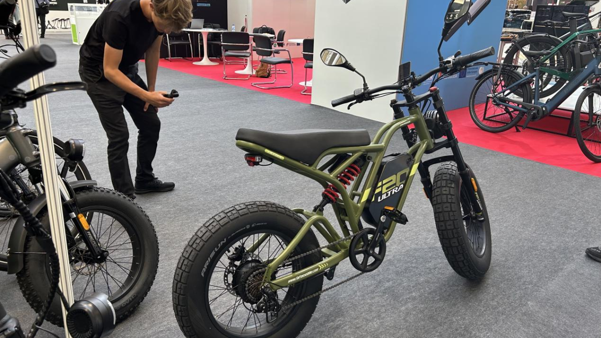 Fafrees Makes High-Speed Impact at Eurobike 2025, Redefining Legal Urban E-Mobility